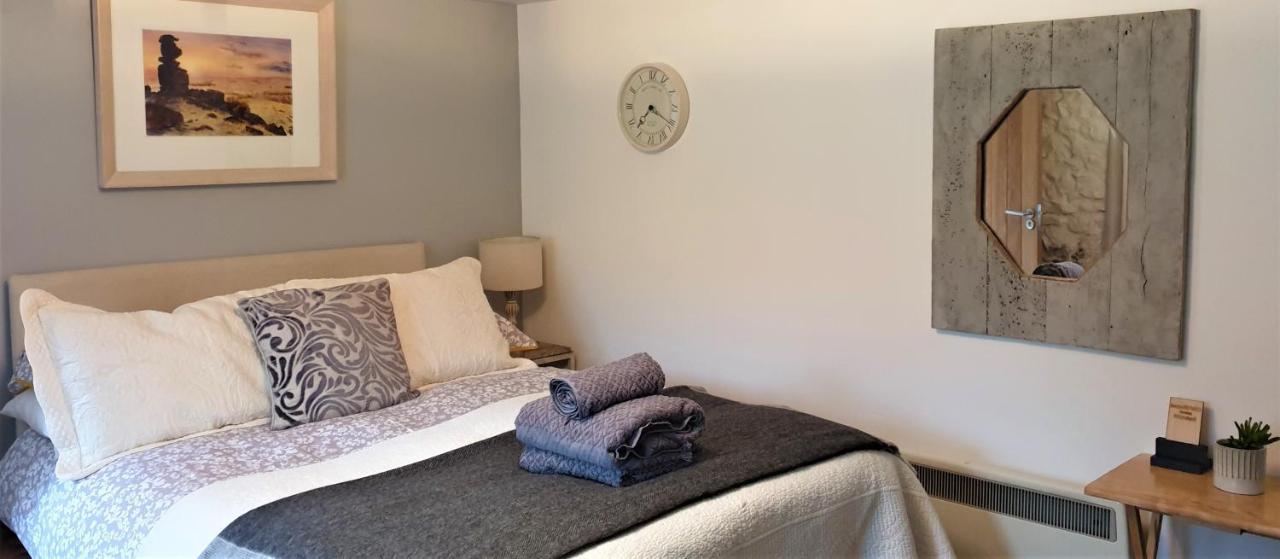 Bed and Breakfast Rose Farm Гонитон Экстерьер фото